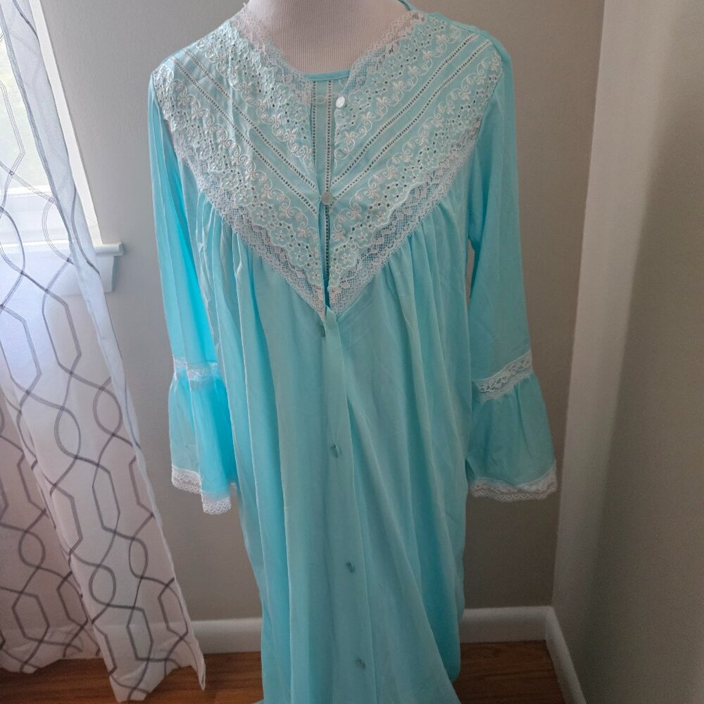 Vintage Light Blue Long Nightgown Set